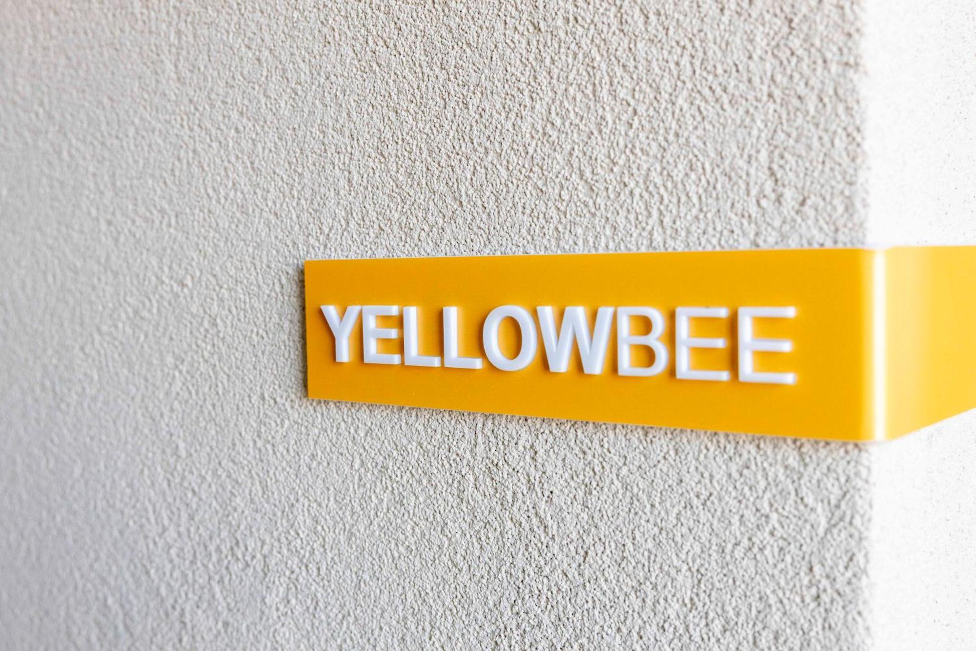 The Bee Apartment Nikiana